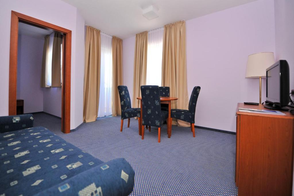 Villa Kastel Povljana Ngoại thất bức ảnh