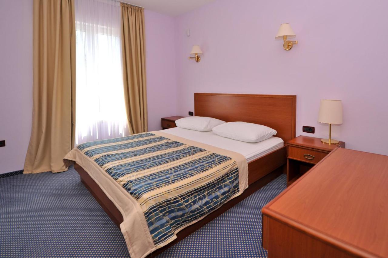 Villa Kastel Povljana Phòng bức ảnh